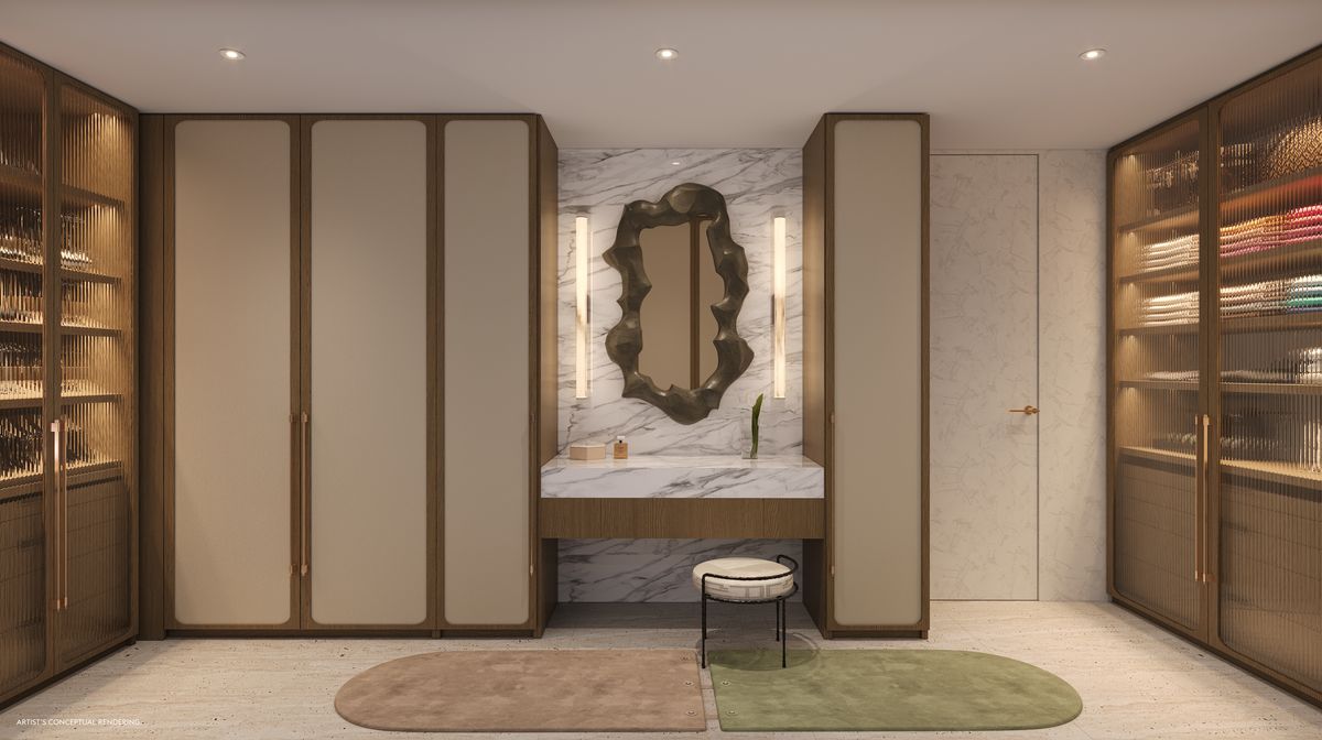 Lower Ocean Penthouse wardrobe